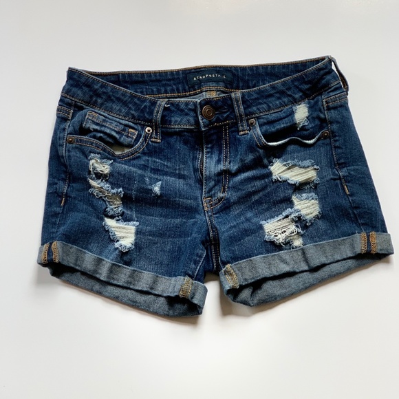 Aeropostale High-Rise Curvy Denim Midi Shorts Size 4 EUC - Picture 2 of 8
